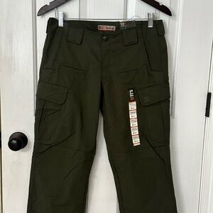 5.11 Tactical Green Trousers for Versatile Outdoor Use